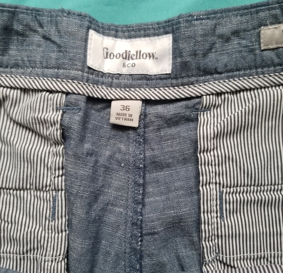 Goodfellow 10.5' Flat Front - Picture 2 of 7